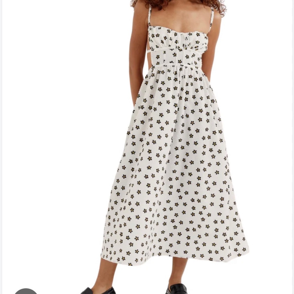 For lvoe and lemons dress size xs